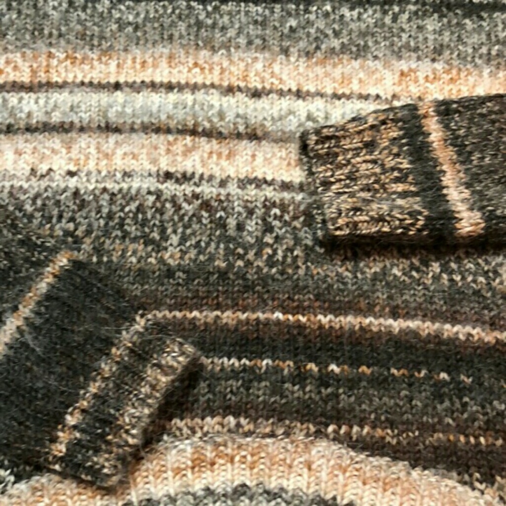 M Rena Hi-Lo Sweater, M - Picture 3 of 8